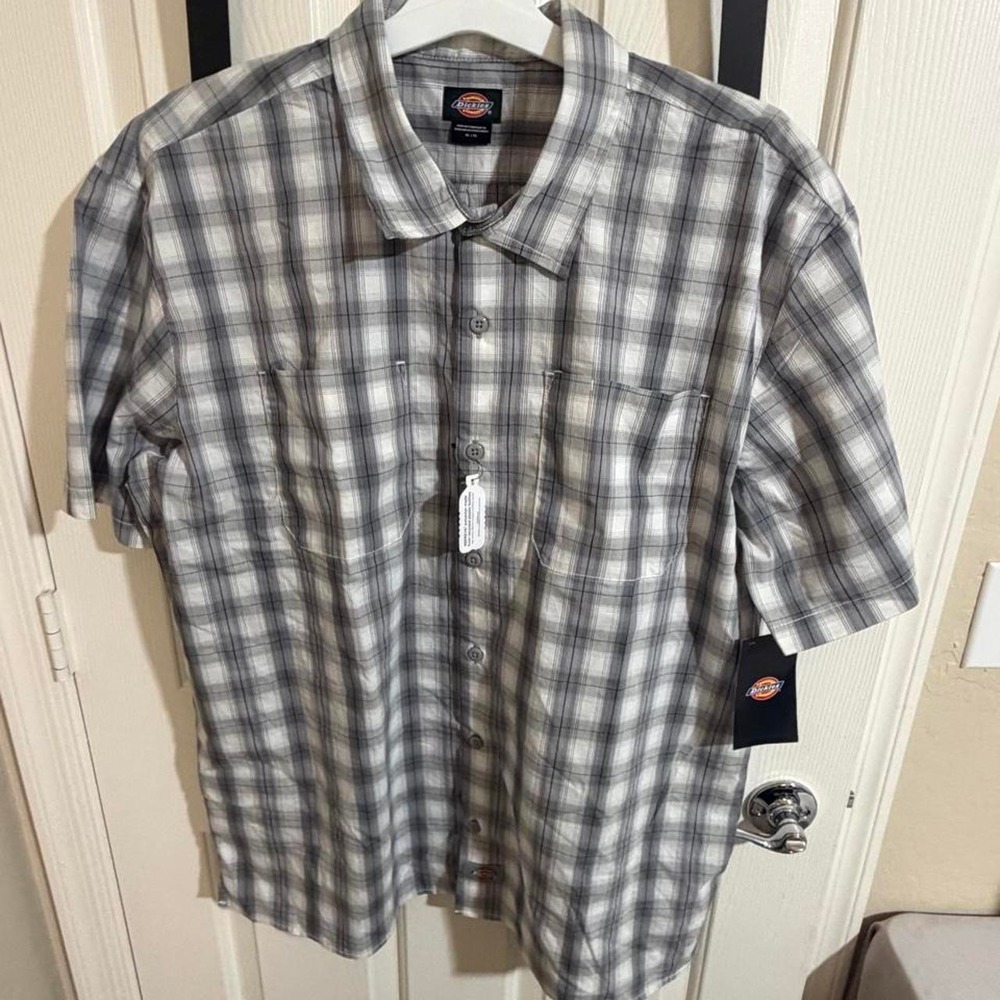 Dickies Mens XL Gray White Plaid Short Sleeve Workwear Button Up Shirt Repreve